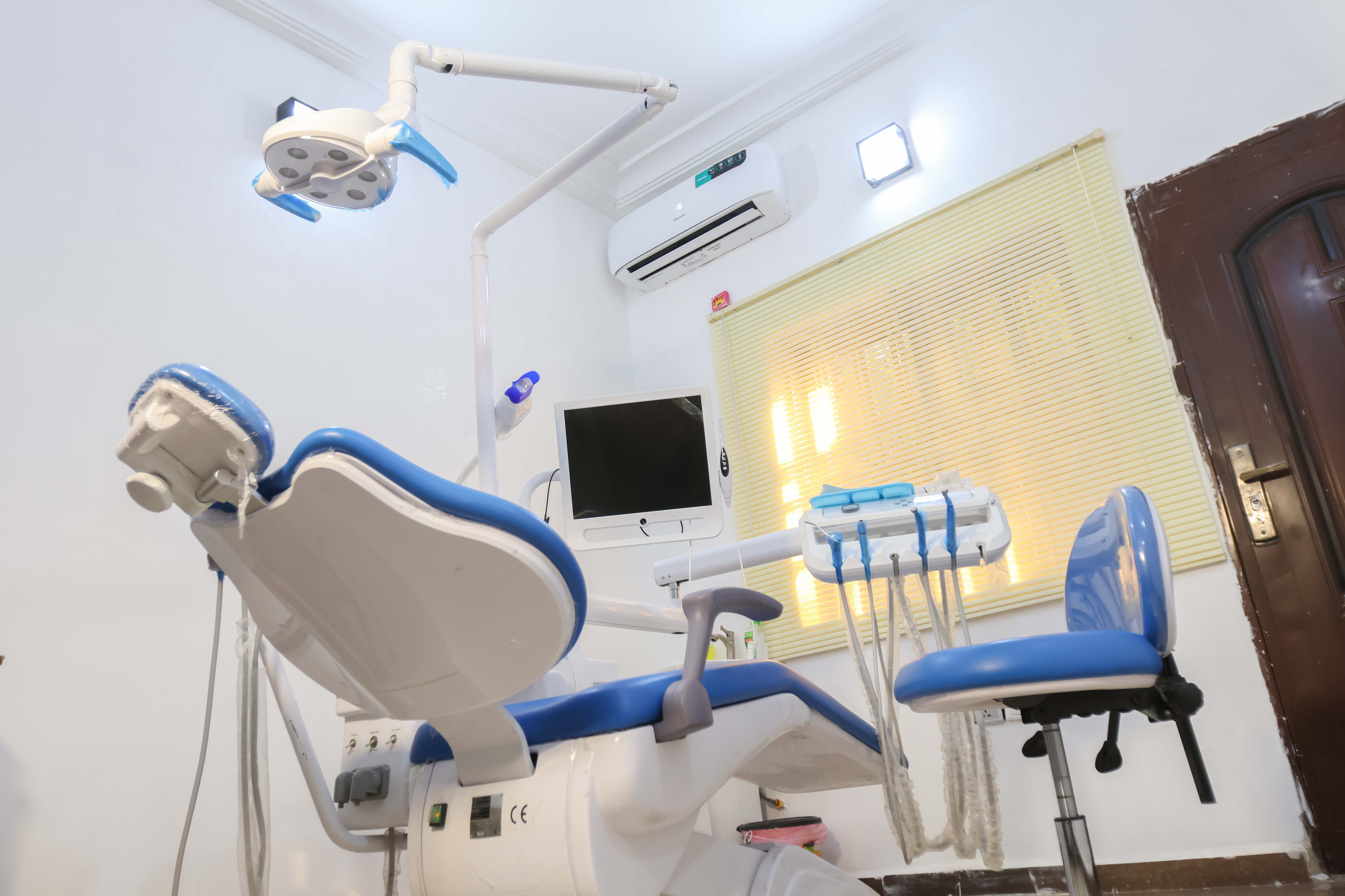Modern clinic interior at Glisten Dental